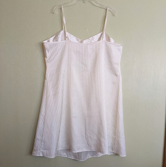 Vintage Amelia's Short Nightgown Slip Cream Satin Thin Straps Size XL - Picture 10 of 14